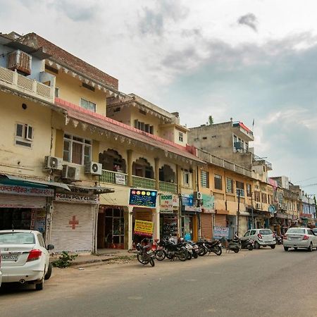 Pink City Hostel Jaipur Exteriör bild