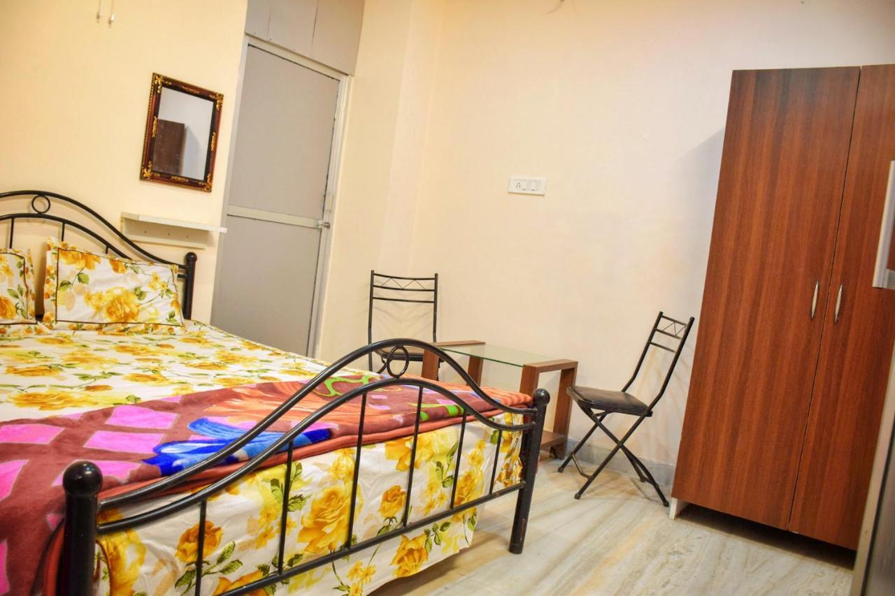 Pink City Hostel Jaipur Exteriör bild